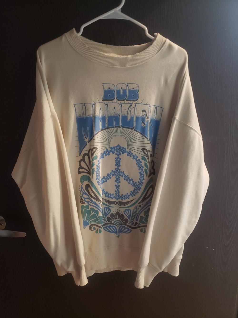 American Eagle Outfitters Cream Graphic Crewneck with Blue Peace Design